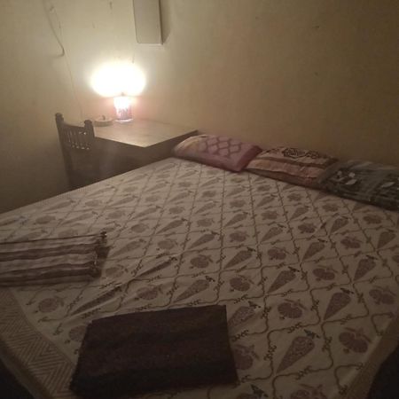 Valentine Budget Guest House Kottakuppam Exterior foto